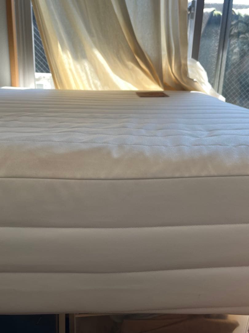 無印良品　セミダブル 脚付きマットレス ホワイト