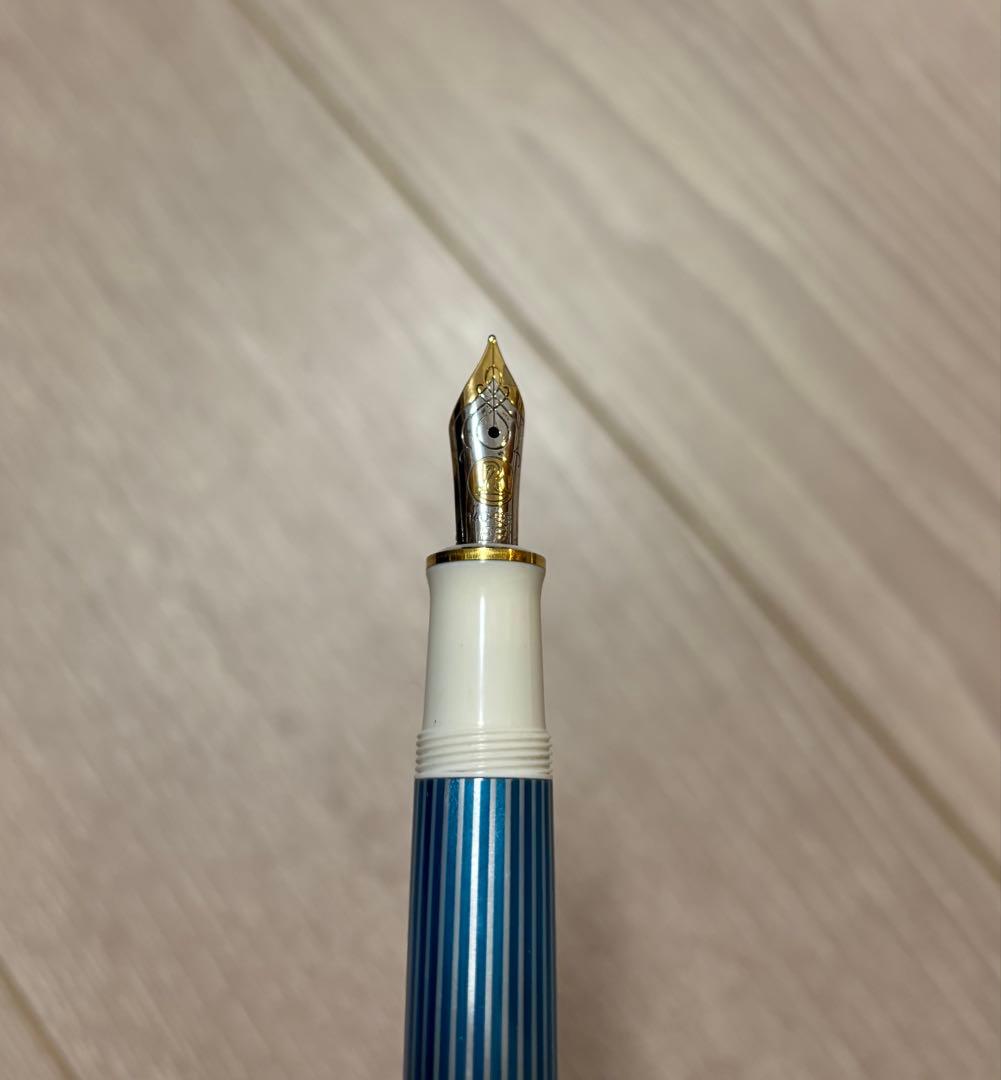 Pelikan ペリカン万年筆スーベーレーンターコイズEF・インクはおまけ