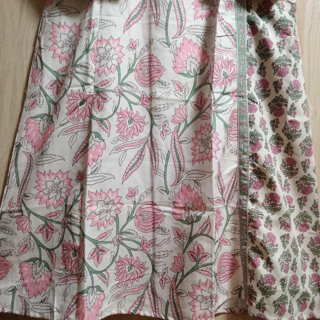 インド民族衣装 パステルカラーの花柄アナルカリクルタセット【53A-16】