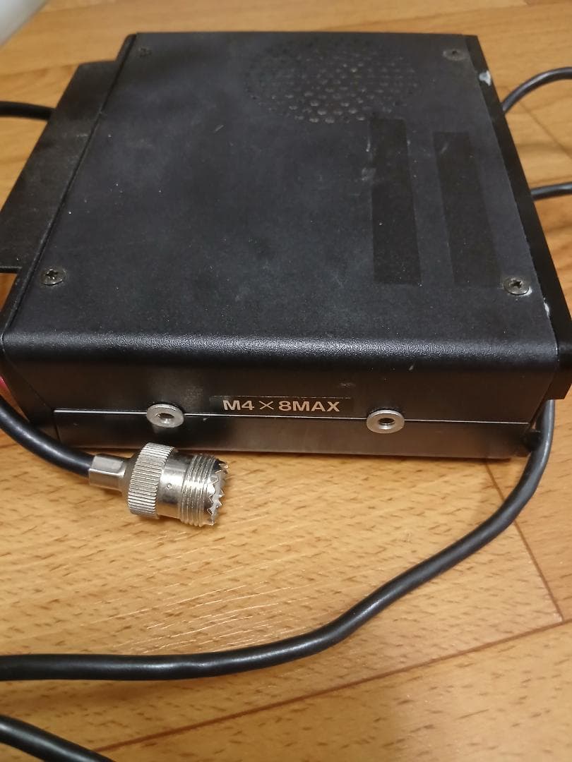 TM-732 FM Dual Bander トランシーバー