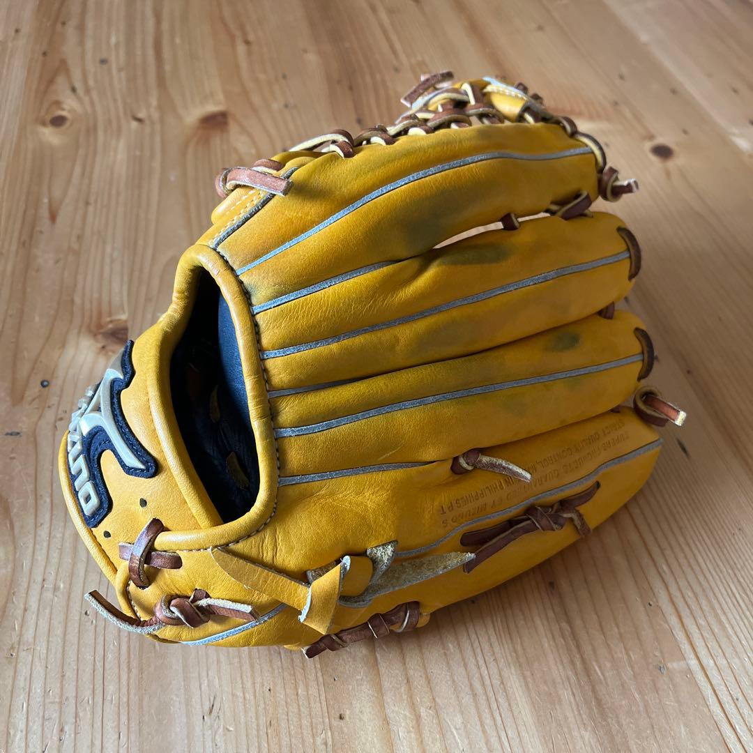 ミズノ　グローバルエリート　外野手　左