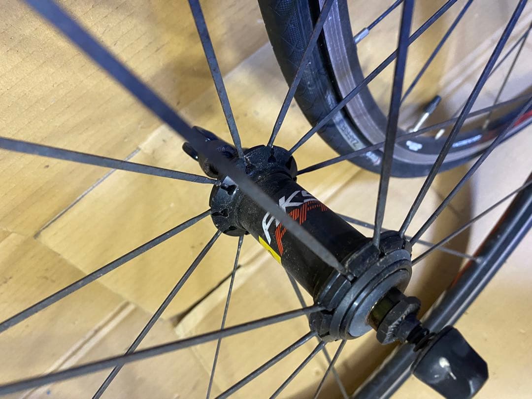 MAVIC アクシウム　ロードバイクアルミホイール