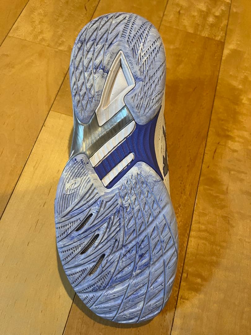 バレーボールシューズ　アシックス v-swift ff 4 26.0cm