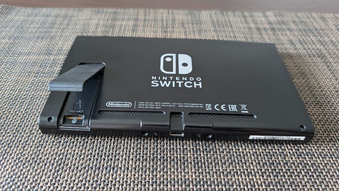 Nintendo Switch ニンテンドースイッチ　本体のみ 128GBメモリ