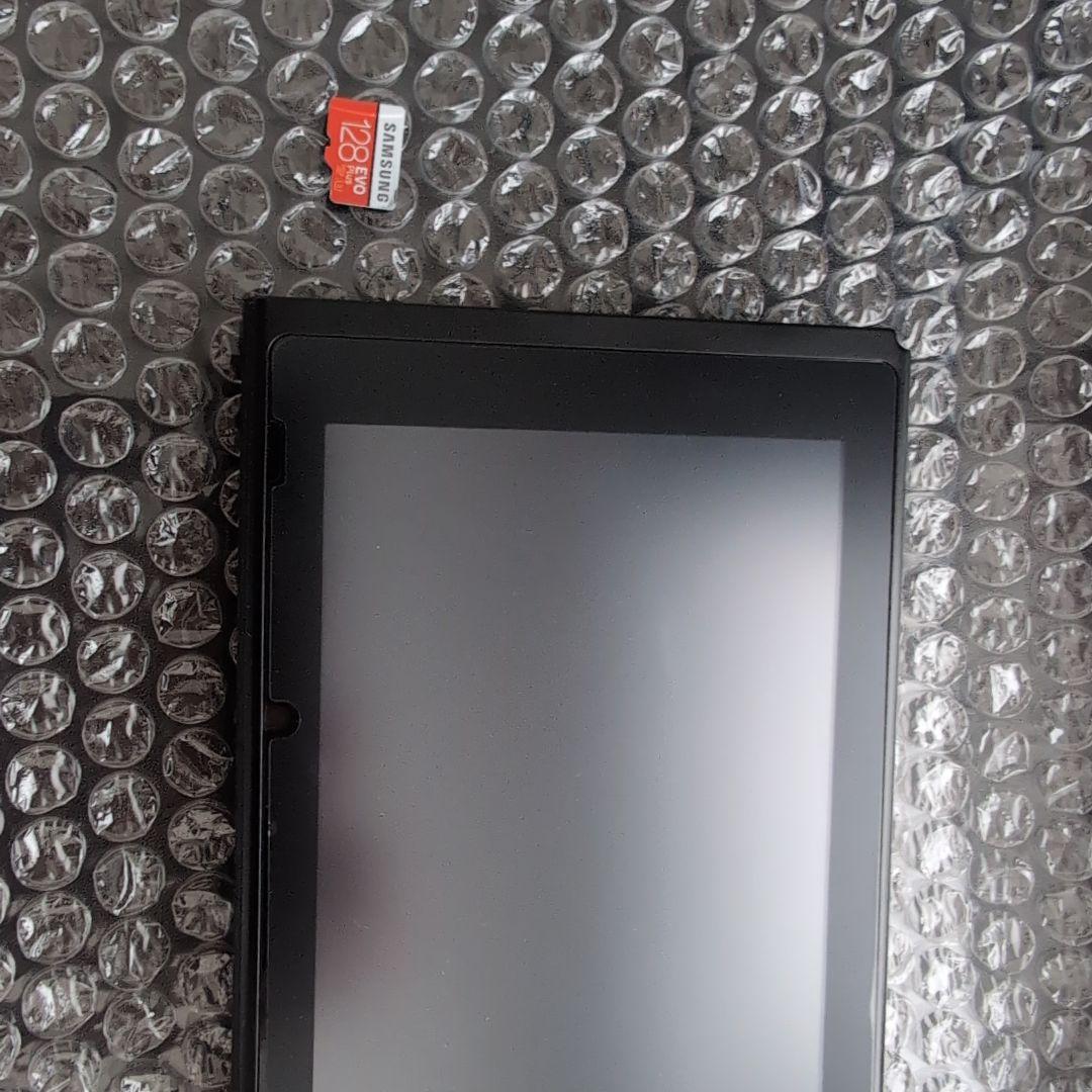 Nintendo Switch ニンテンドースイッチ　本体のみ 128GBメモリ