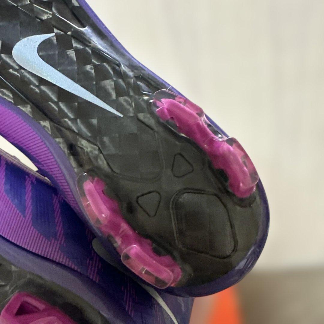 ナイキ　サッカースパイク　マーキュリアルスーパーフライ