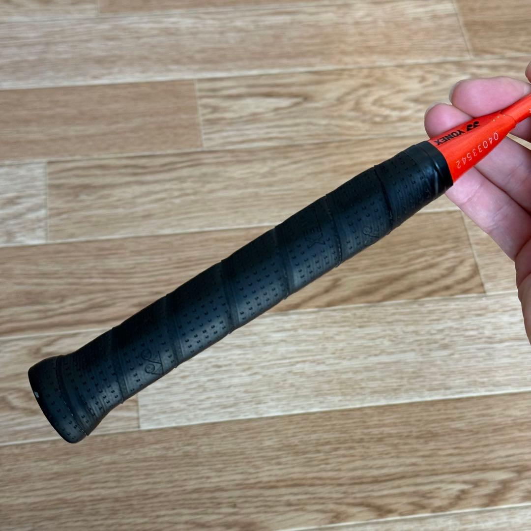 【極美品】YONEX ASTROX 77 TOUR 4U-6