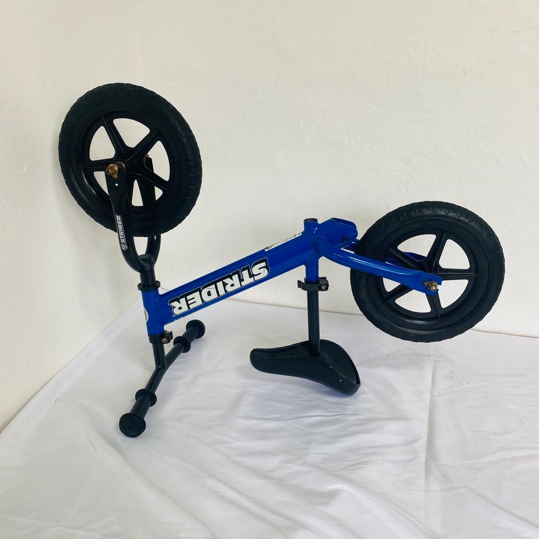 組み立て不要！STRIDER ストライダー 青 ブルー 12インチ スポーツ