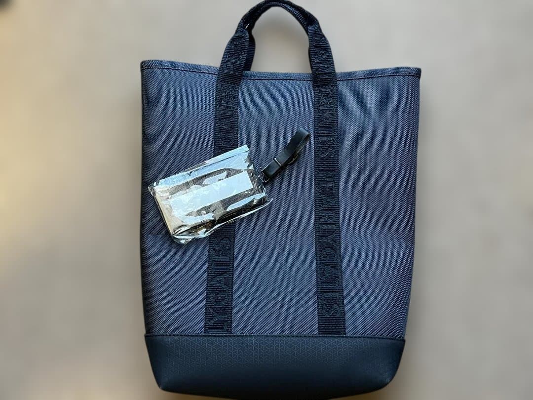 18,700円送料無料パーリーゲイツ未使用ESSENTIALシューズケース紺