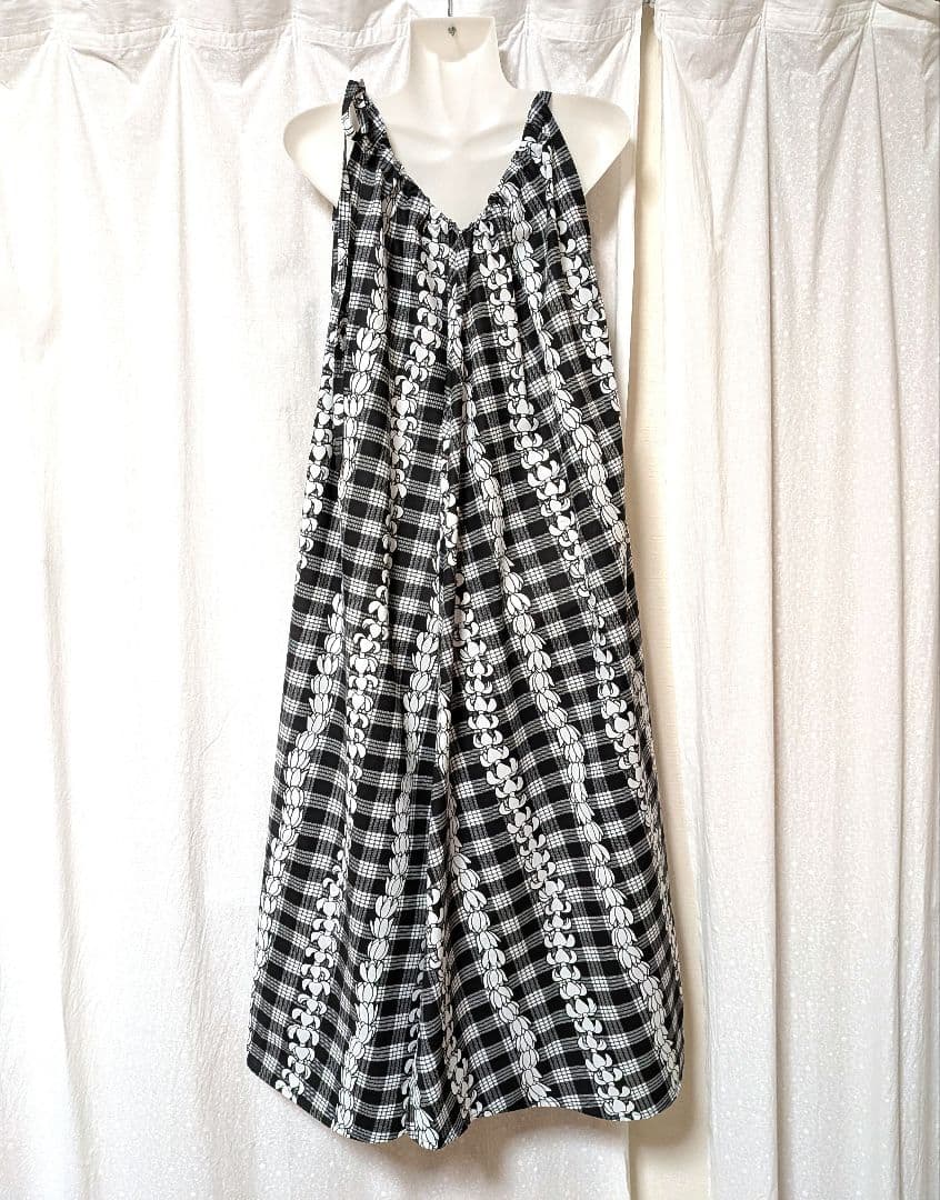 C☆76　ハワイアンワンピース