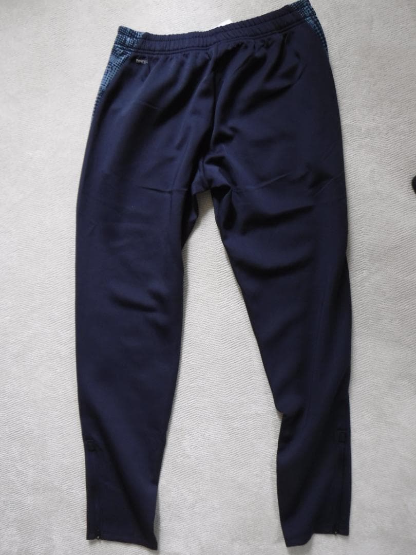 【未使用・新品】ＰＵＭＡ プーマ ジャージ上下 ＸＸＬサイズ