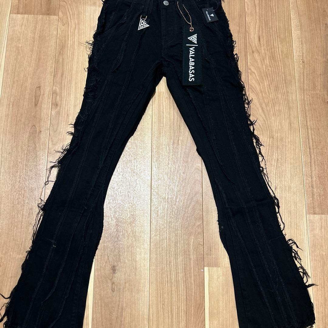valabasas【新品未使用】クラッシュフレアデニム 32 バラバサス