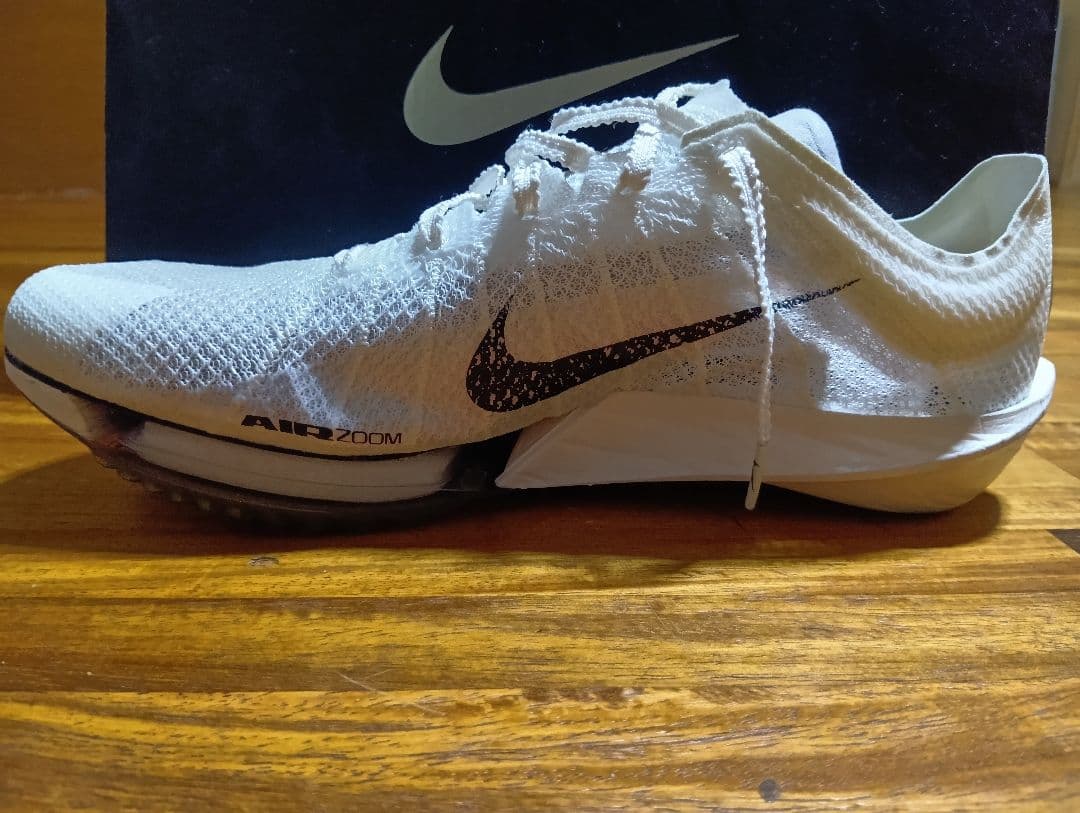 ナイキ　エアズーム　ヴィクトリー2