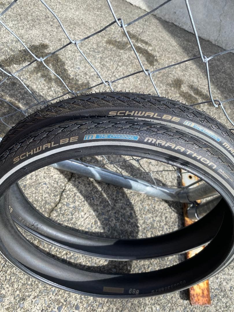 シュワルベ　マラソン　ブランプトン用　16✖︎1.35 2本セット！