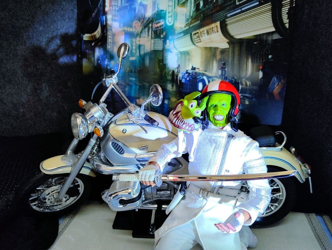 映画[MASK(変身スタンリー＆変身マイロ＋バイク)]1/6サイズ期間限定販売!