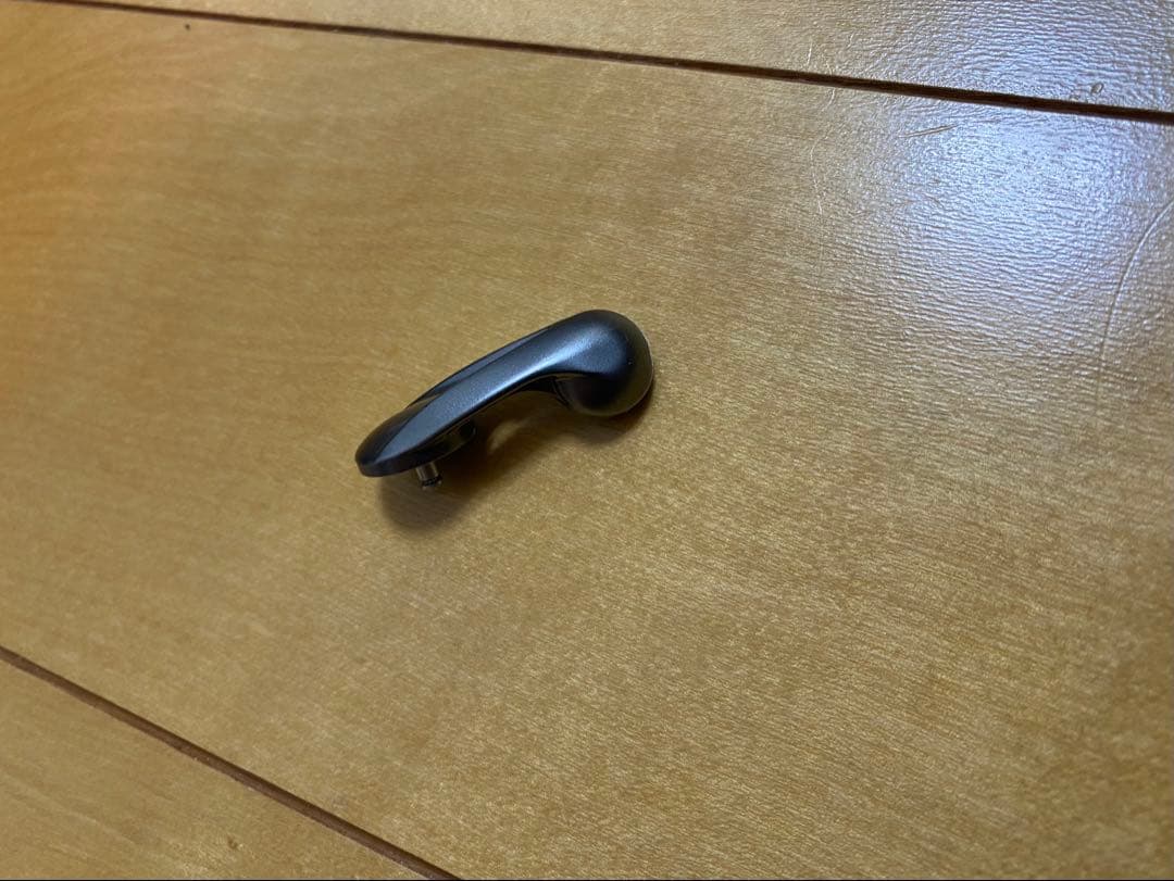 22イグジスト LT 2500S-XH ボディパーツ