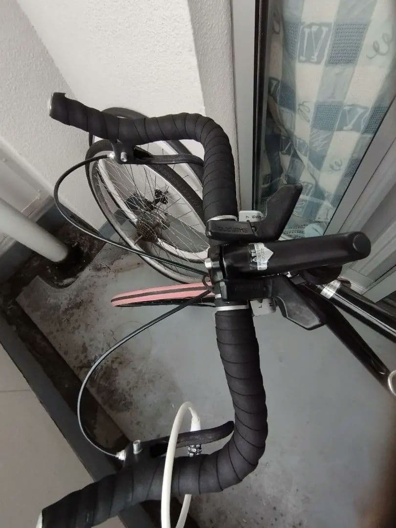 ロードバイク、室内保管　近場で取りに来られる方送料無料割引