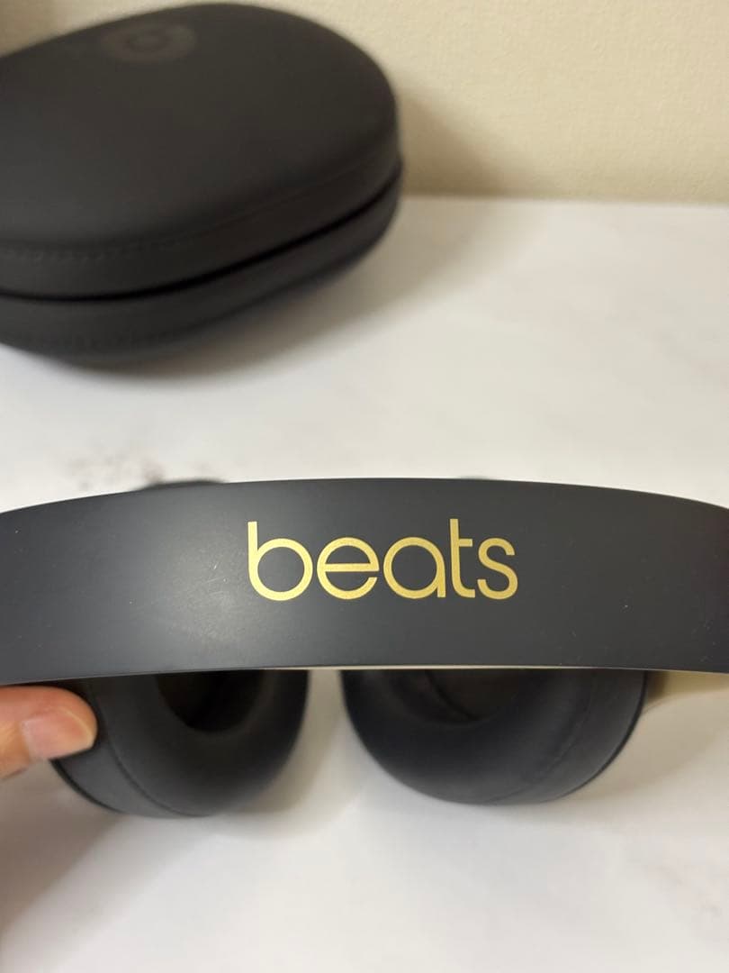 beats studio 3wirelessヘッドホン