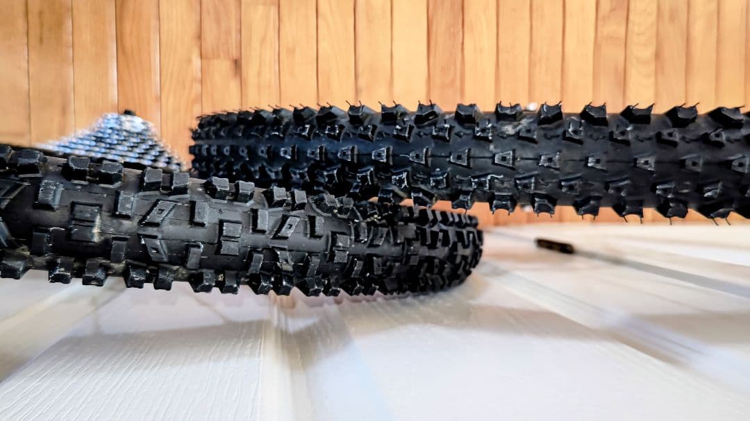 【未使用新品】MAVICクロスマックスST26in/ローター、スプロケ、タイヤ付