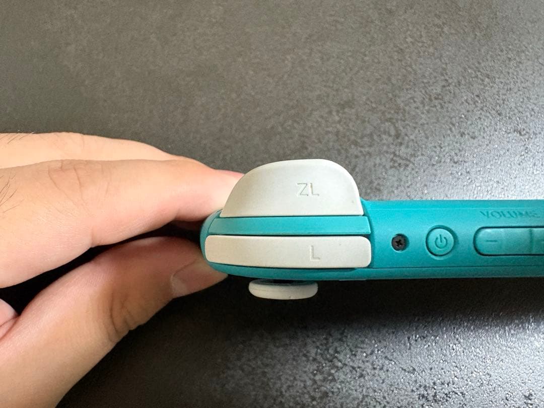Nintendo Switch Lite ターコイズ 外箱、充電アダプター有