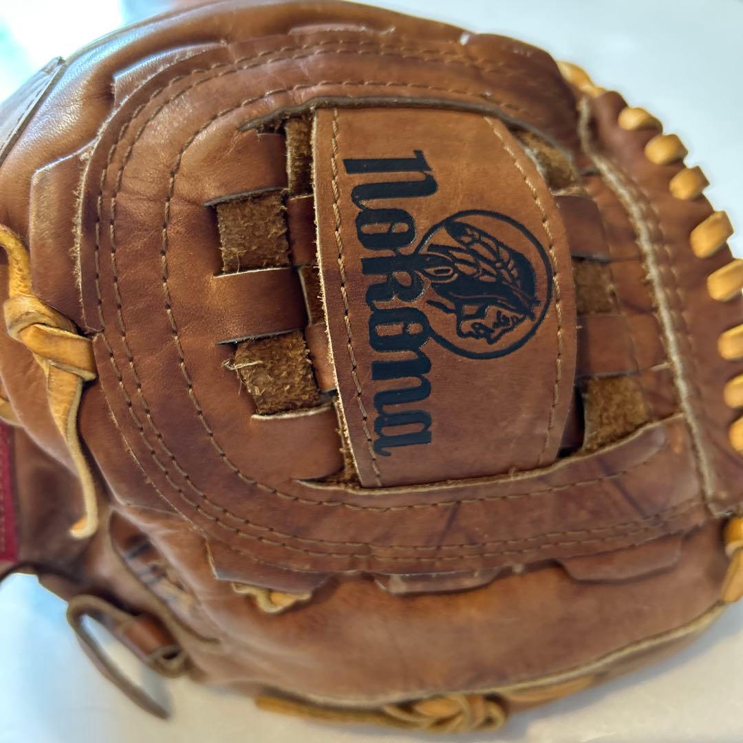ノコナ　硬式野球グローブ