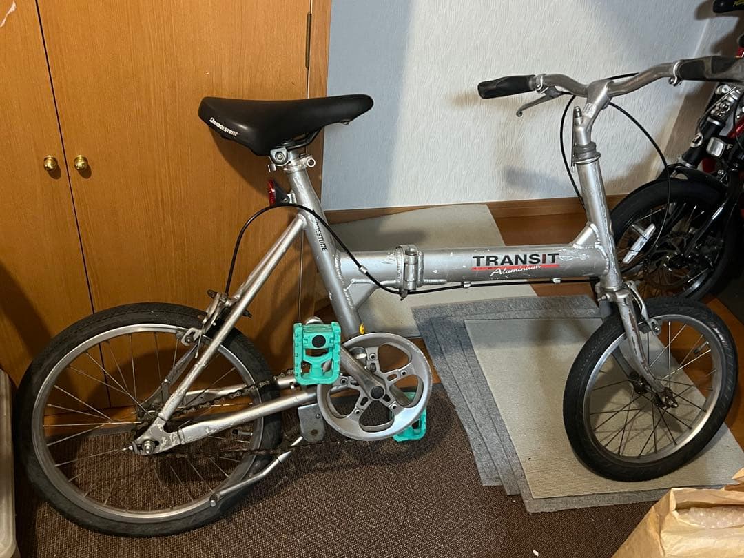 麦*ん様 折りたたみ自転車　ブリヂストン　トランジットライト　9.6Kg ８０✖
