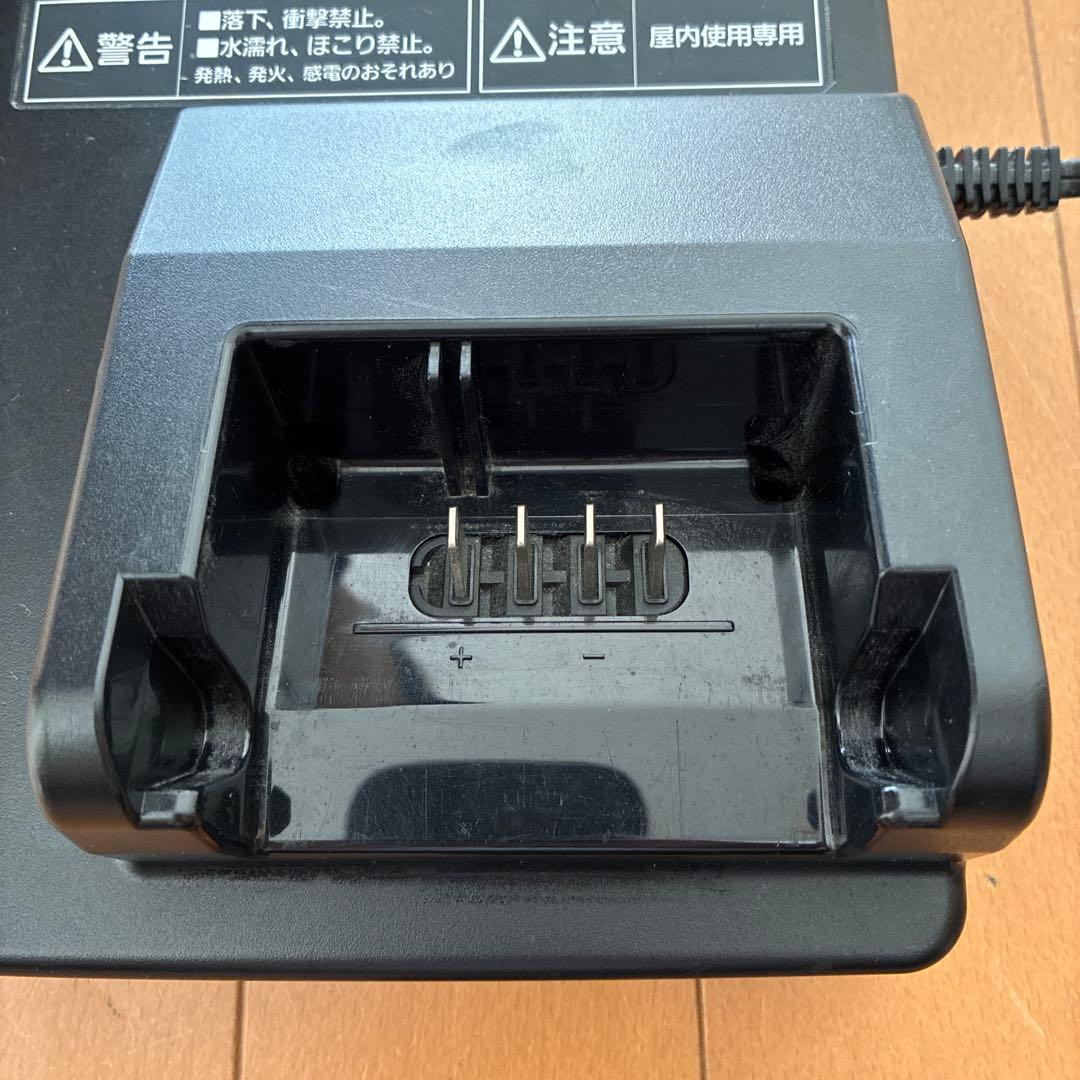 Panasonic NKJ074Z2 充電器　電動　自転車