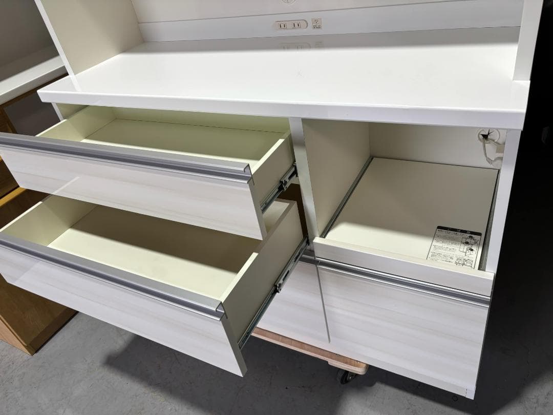 共和産業 キッチンボード、食器棚、コンパクト、幅120cmUsed/美品
