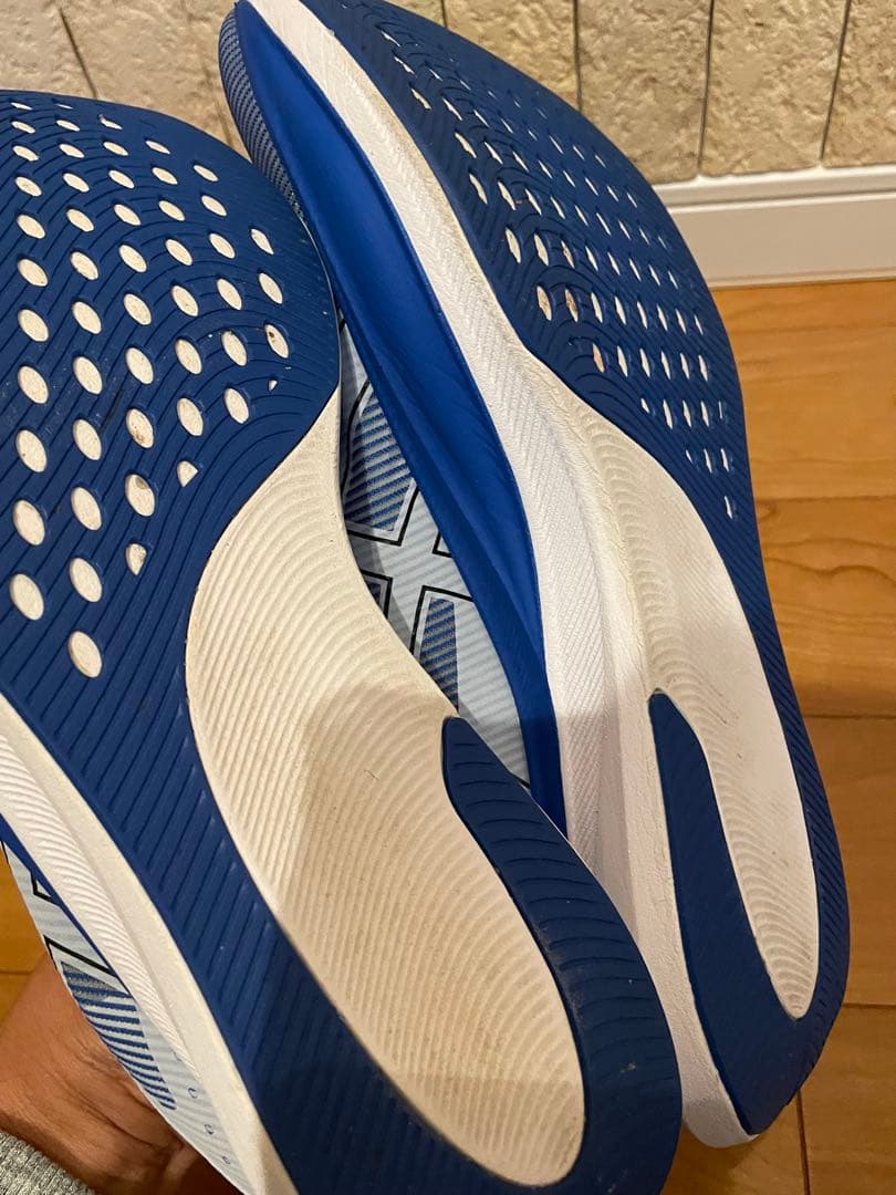 S4 28.0 アシックス