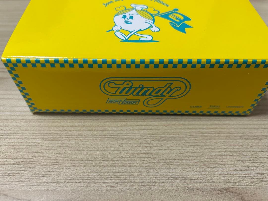 K-POP・アジア gidle soyeon 1st solo windy