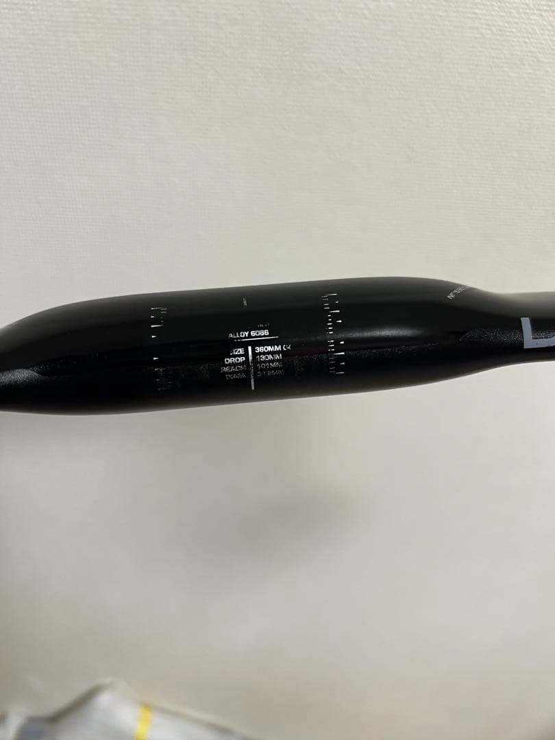 PRO VIBE エアロパシュート 360mm(下部400mm) エアロハンドル