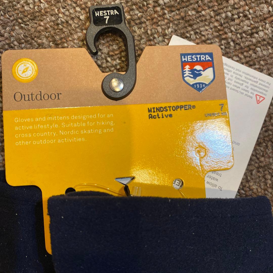 ヘストラ　　ウインドストッパーアクティブ　　新品