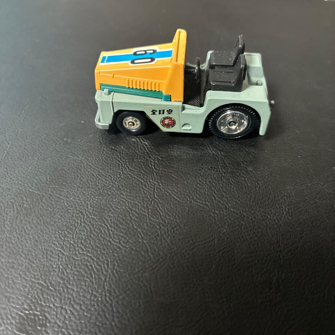 b*b様 トミー　トミカのまち　きみのトミカであそぼう　トミカ空港セット