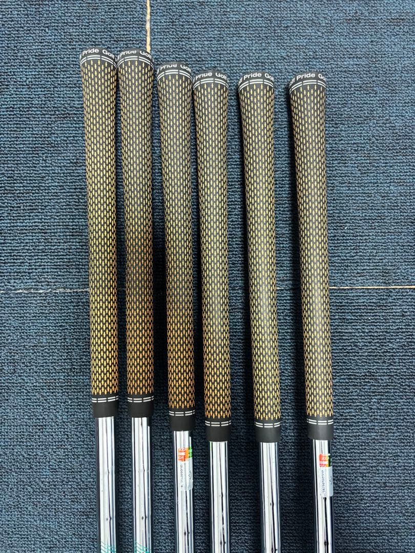 キャロウェイ　マーベリック　アイアン　N.S.PRO 950GH