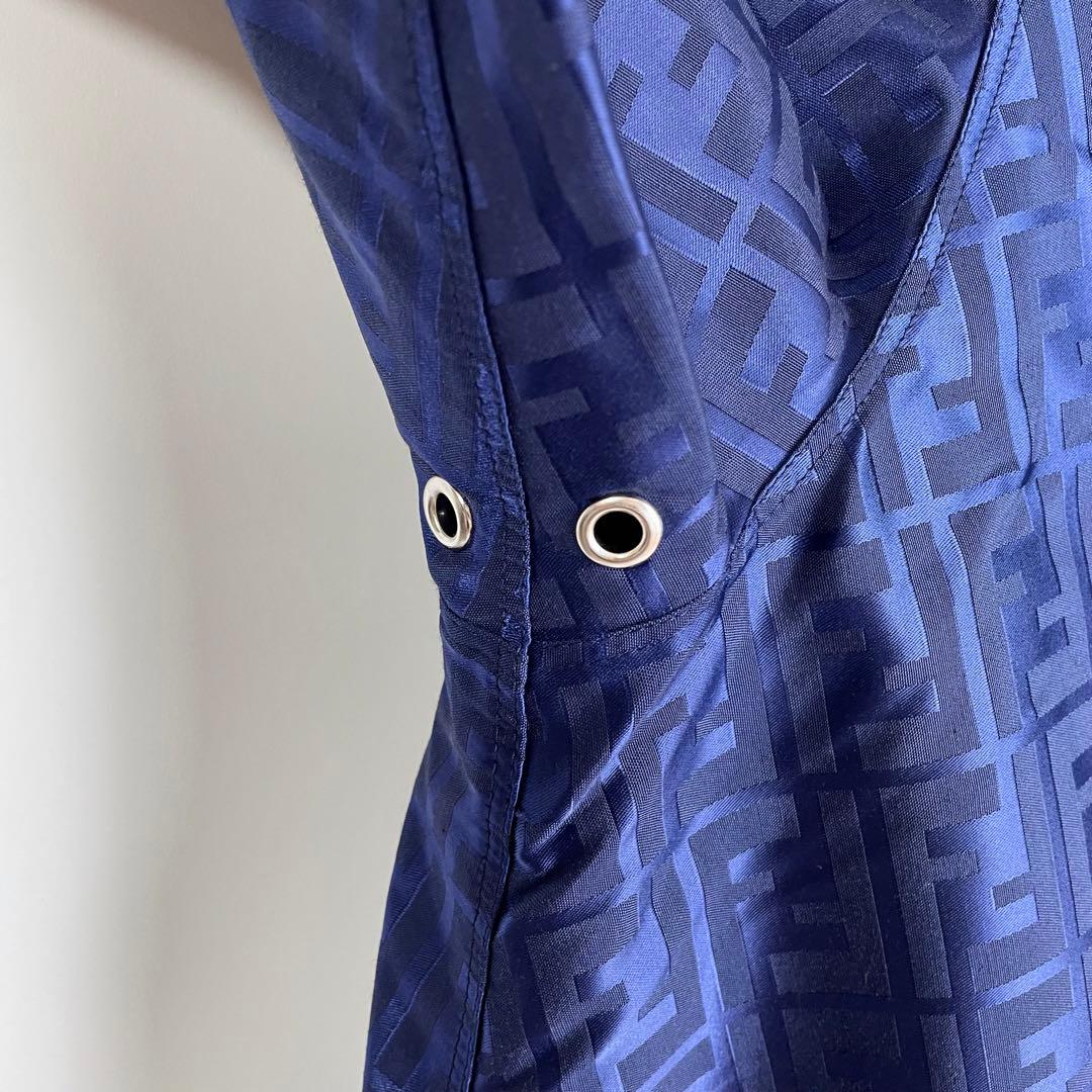 【美品】FENDI フェンディ ロングレインコート ズッカ柄