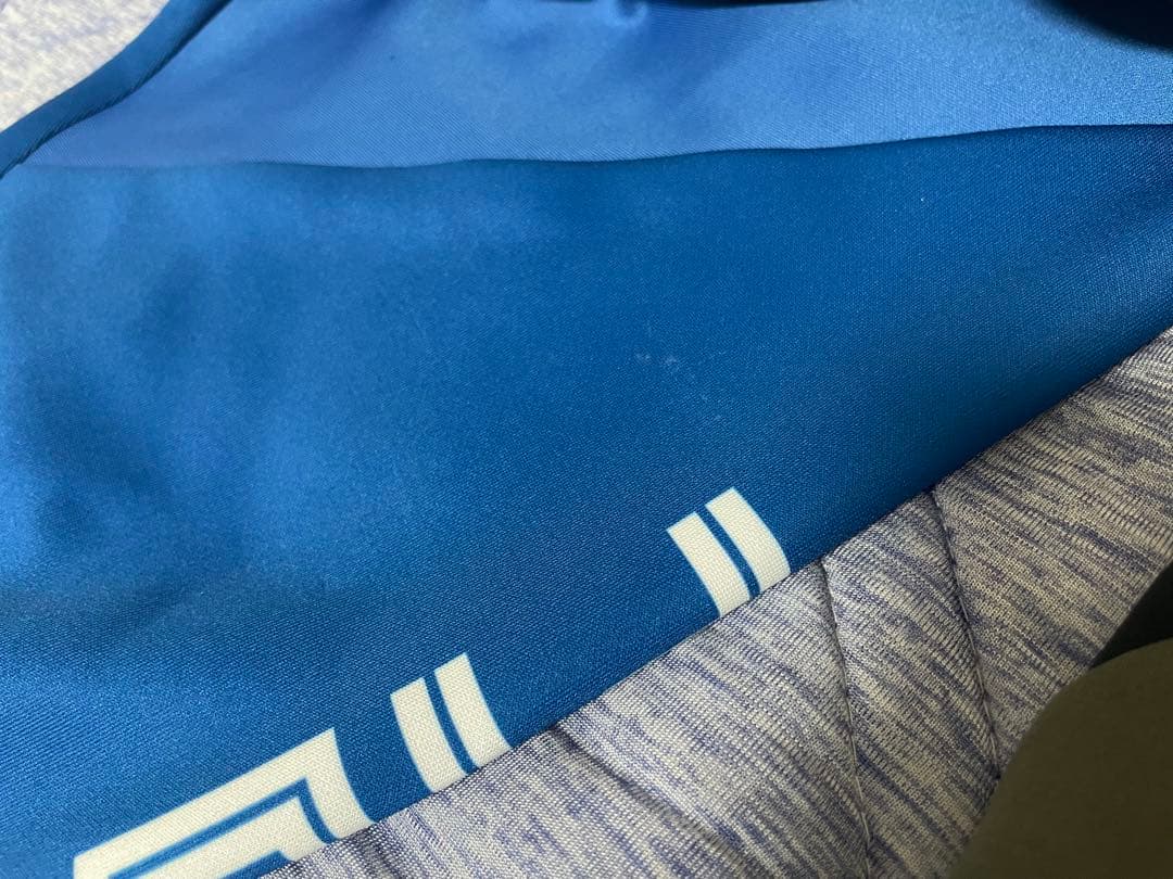 北海道日本ハムファイターズ　パーカー(XL)