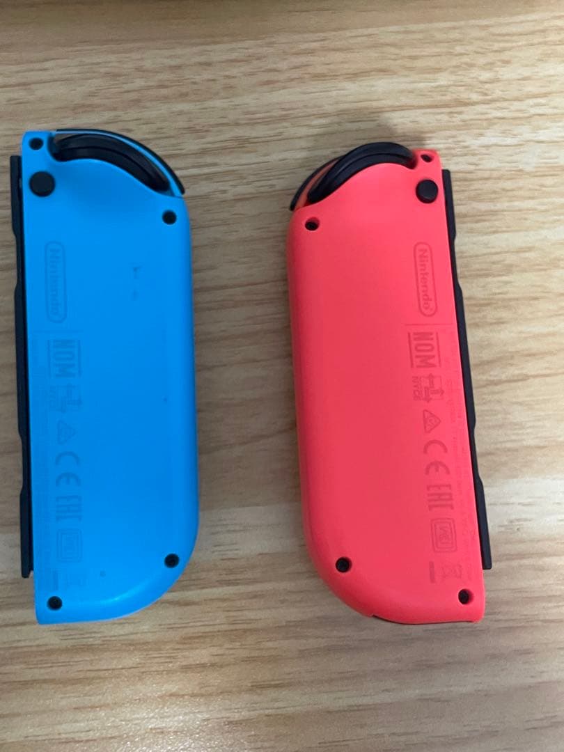 Nintendo Switch 本体 周辺機器 SDカード ケース