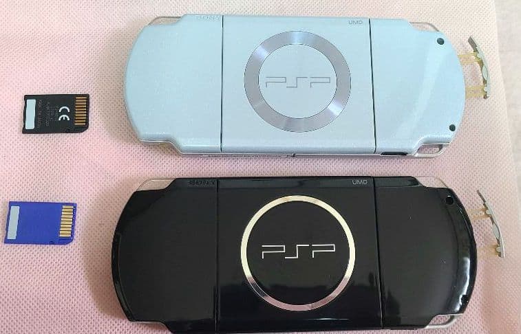 ゲームキューブ 本体+PSP 本体 2 個 セット バッテリーなし ジャンク