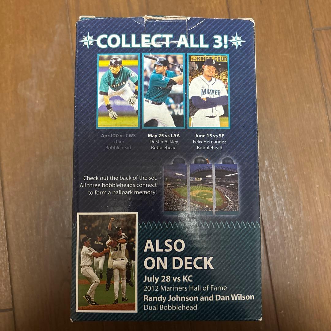 イチロー　ボブルヘッド フィギュア