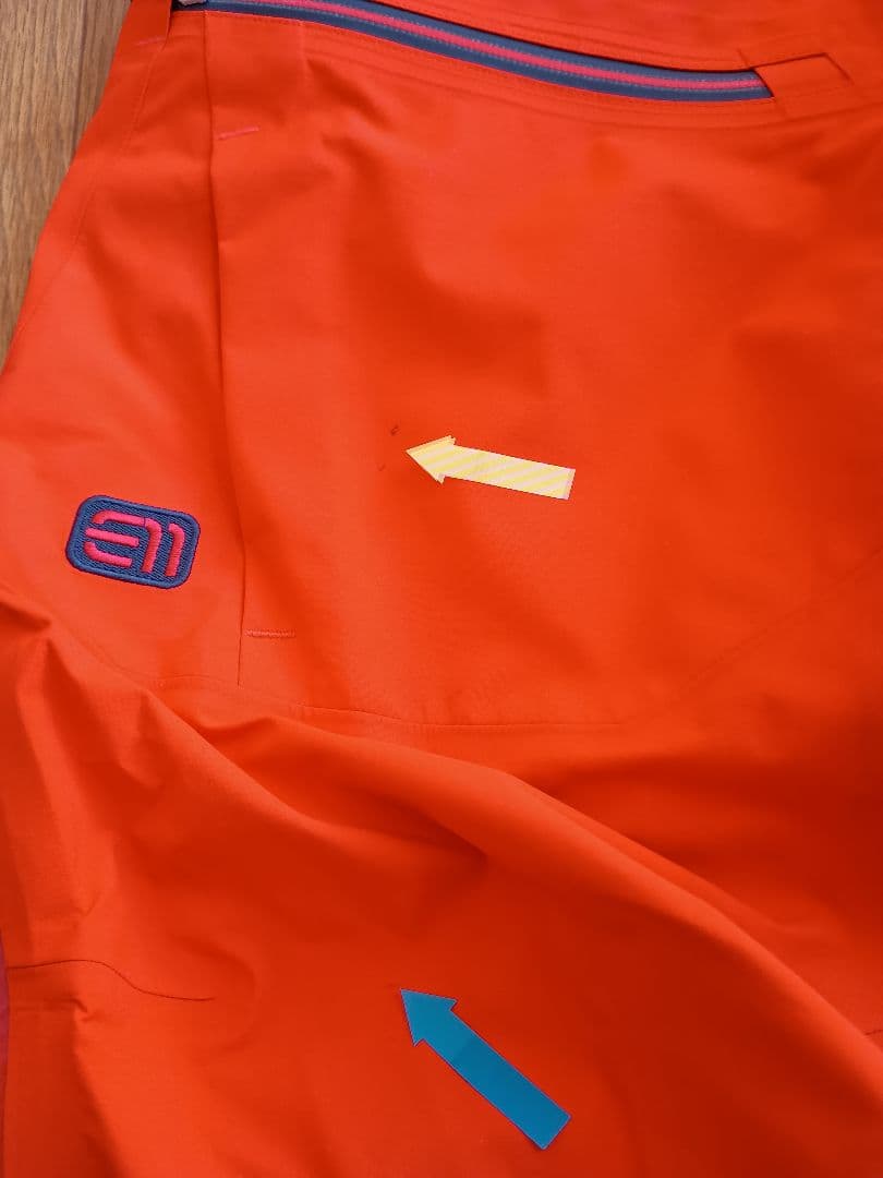 ステート オブ エレベネート　M Bec de Rosses Pants