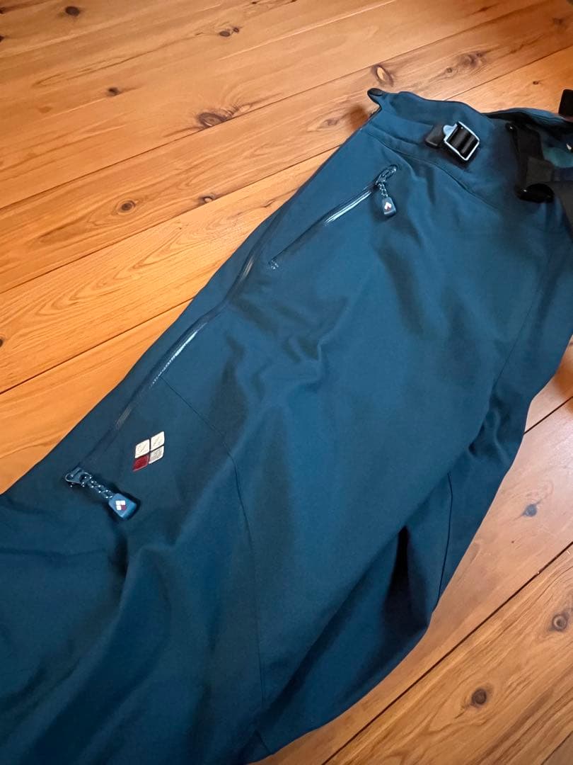 モンベル ドライテック インシュレーテッドビブ 女性用 スキースポーツ