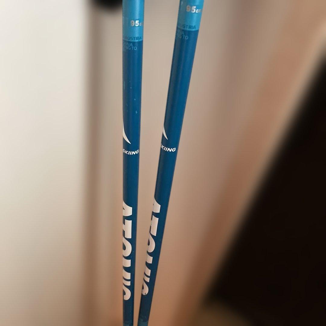 アトミック　スキー板　ジュニア　130センチ　ポール95センチ　Redster