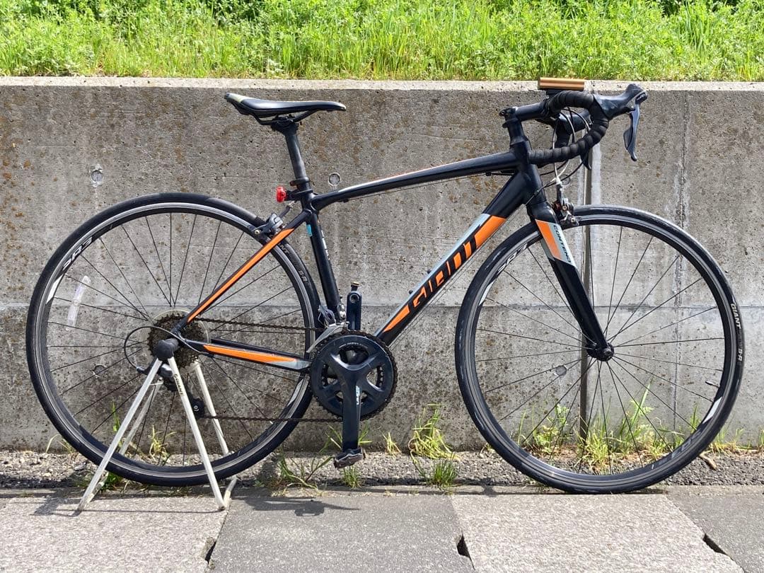 2018年モデル ジャイアント コンテンド 1 GIANT CONTEND 1