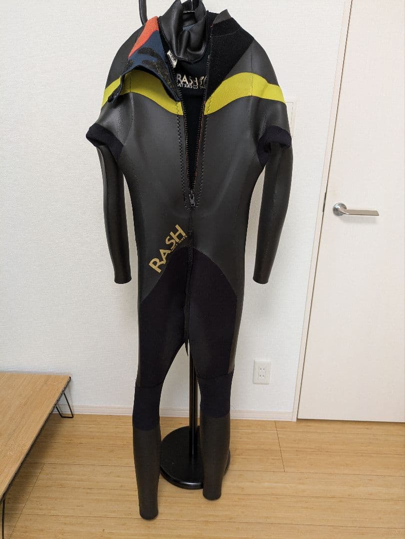 RASH フルスーツ 黒/黄色 3mm