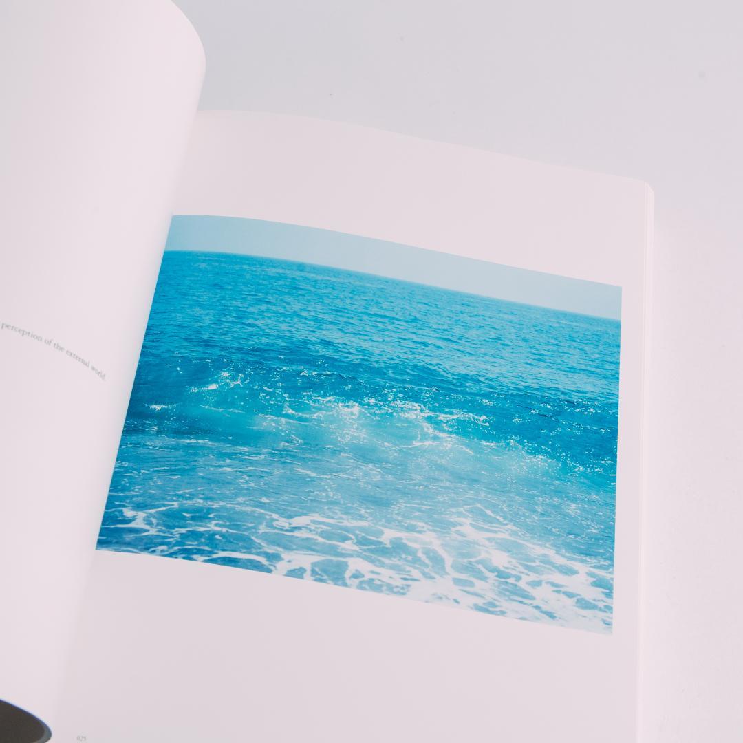 鈴木理策「Stream of consciousness」写真集