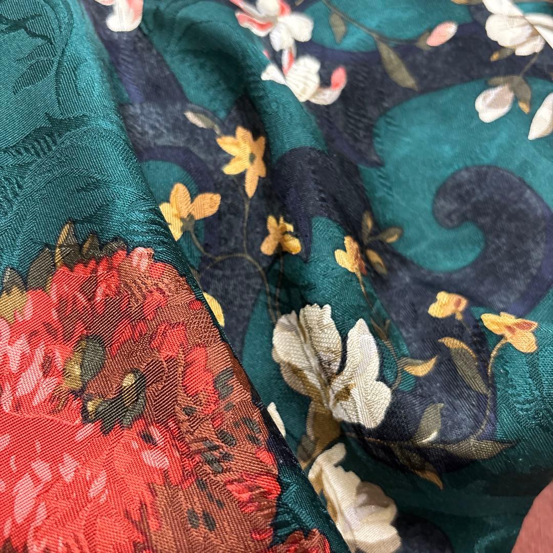 美品　Ralph Lauren 大判 シルク100%スカーフ