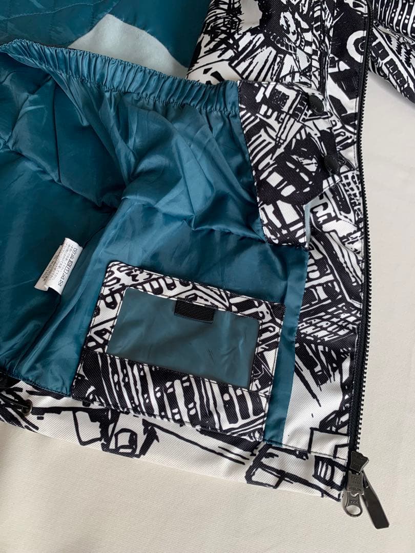 美品 sands スノーボードウェア S モノトーン柄 フルスペック