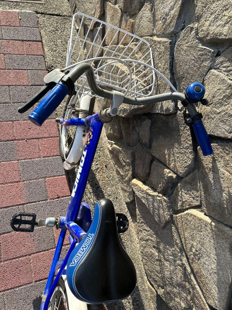 トミカ 幼児用自転車 青 前カゴ付き
