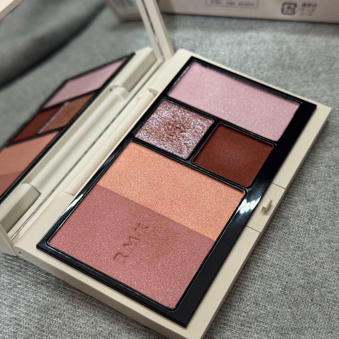 RMK アイズ&フェイスパレット（限定色）　EX-01 チューリップタペストリー