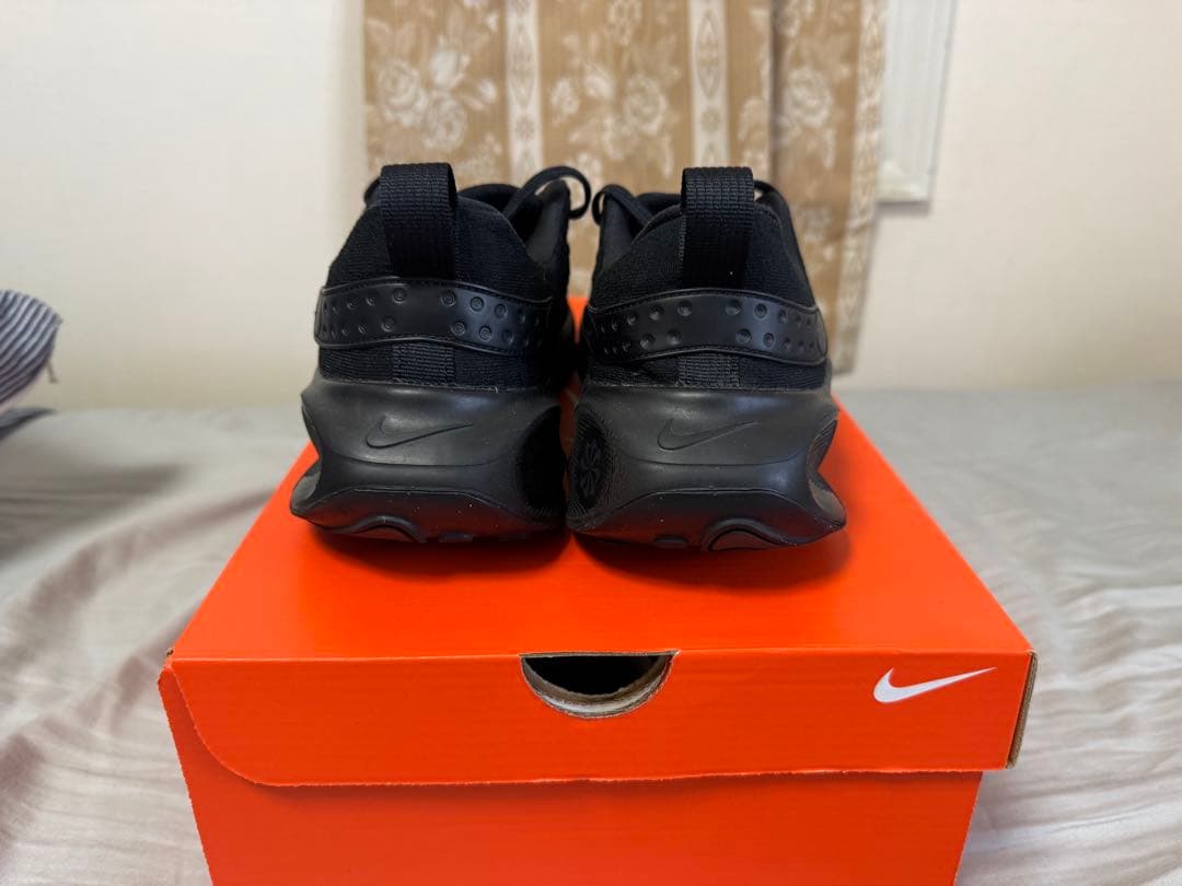 スパイク・シューズ NIKE INFINITY RUN 4 28cm